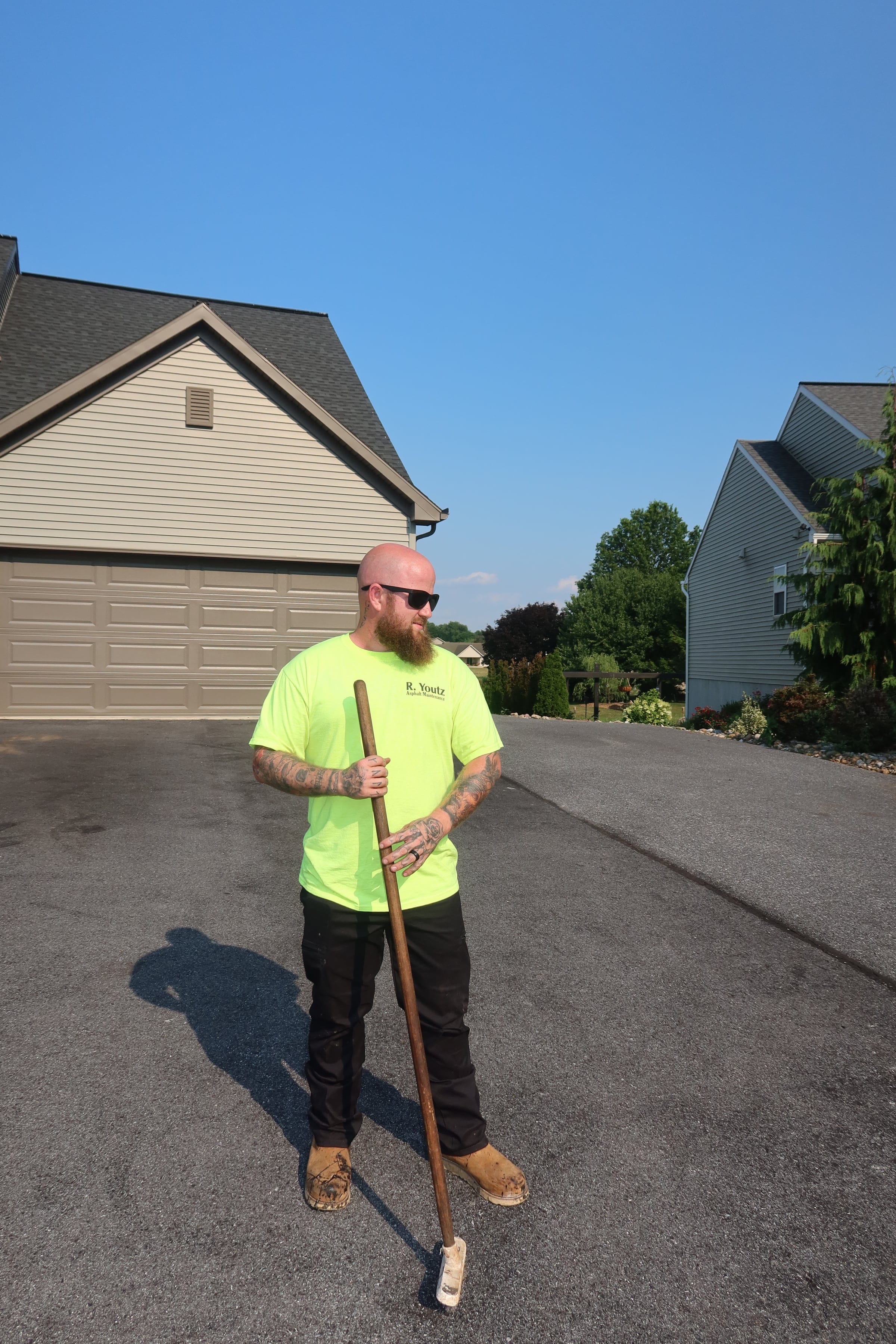 Professional driveway maintenance from R. Youtz Asphalt Maintenance